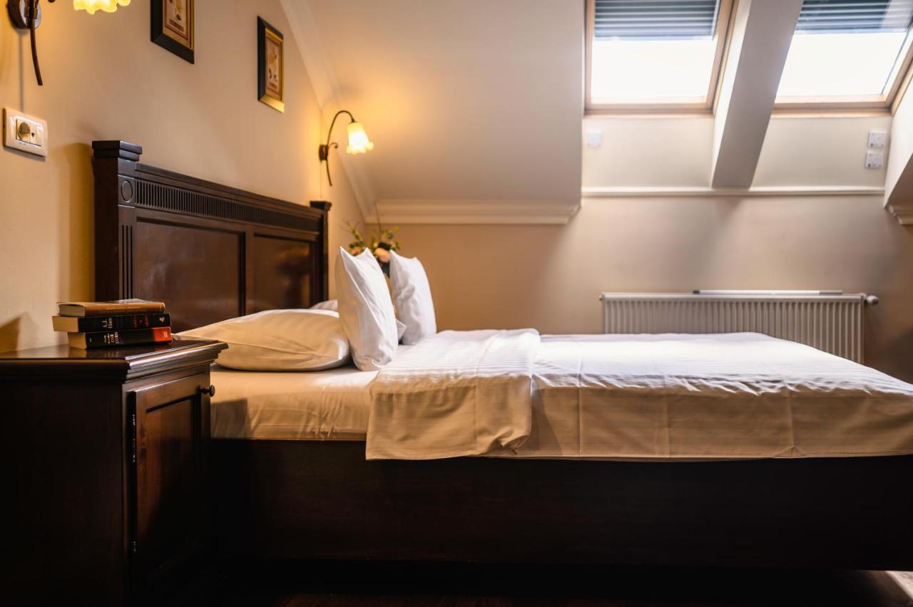 Iosefin Aparthotel 4*