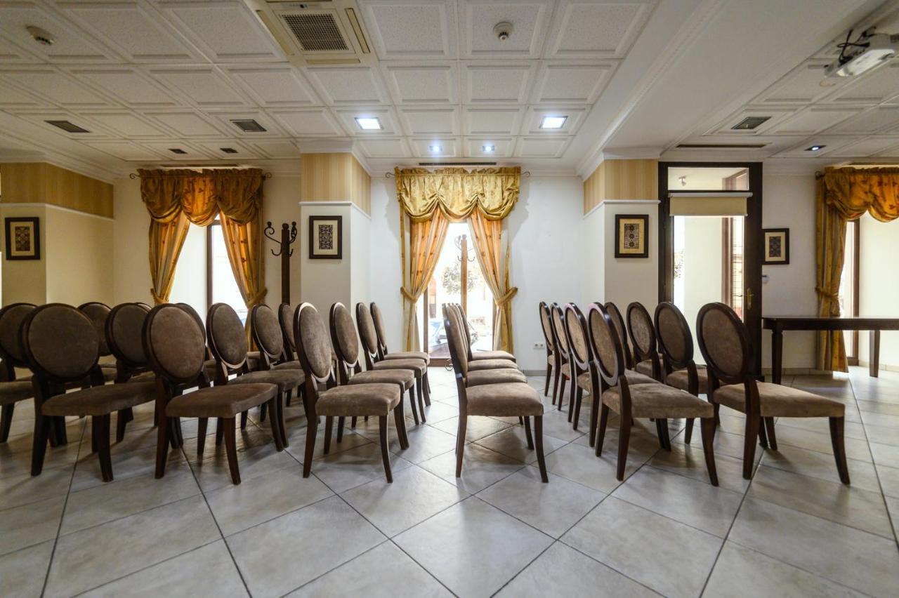 Aparthotel Iosefin 4*